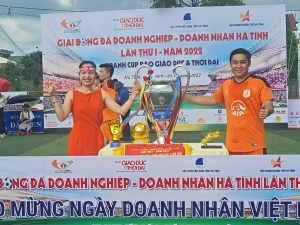 Bất động sản Đất Sen tài trợ giải bóng đá doanh nghiệp-doanh nhân Hà Tĩnh